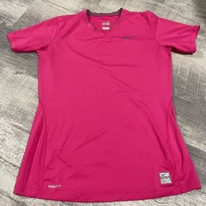 EUC Nike Pro Tshirt, sz. M